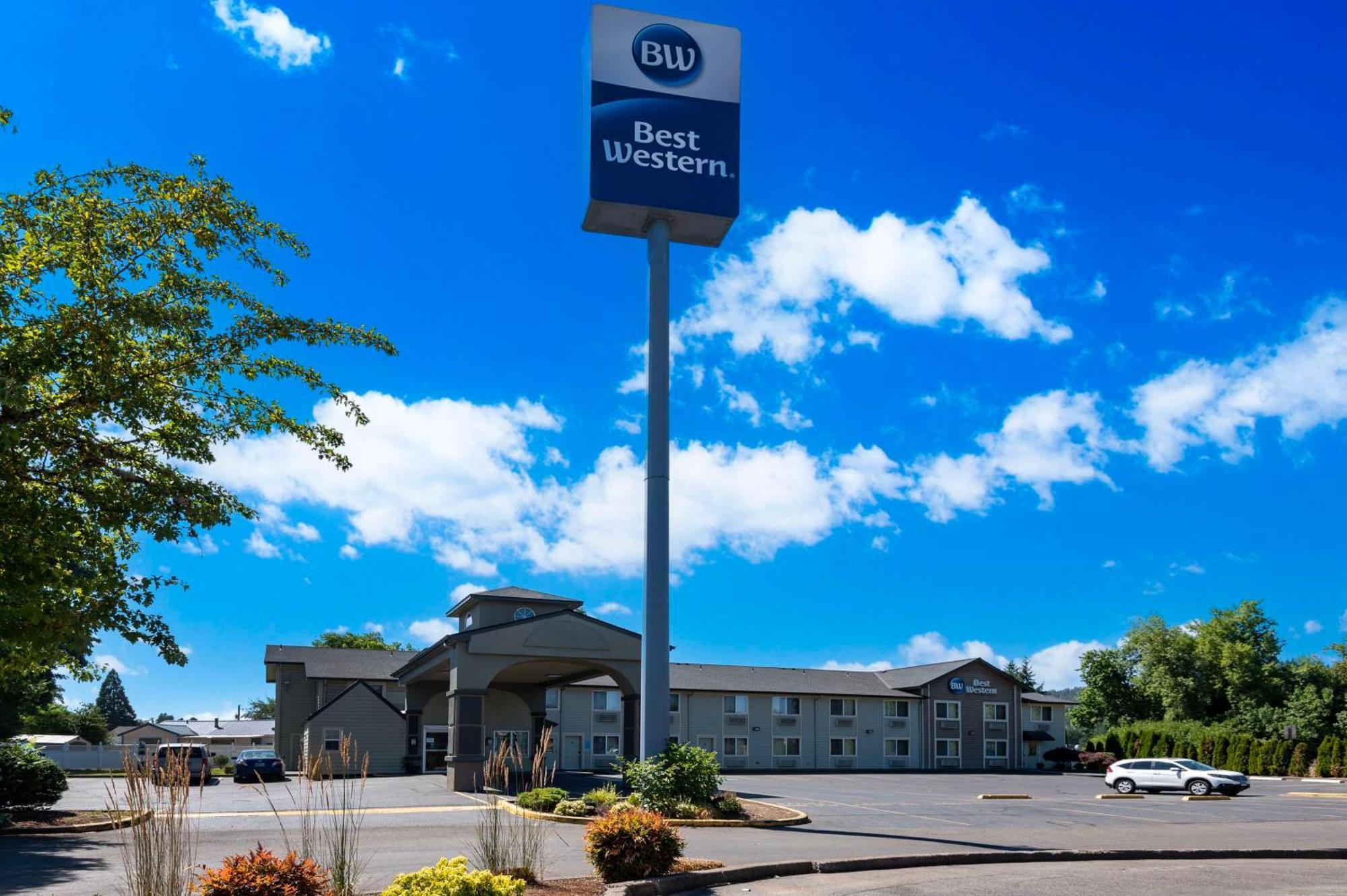 Best Western Cottage Grove Inn Екстериор снимка