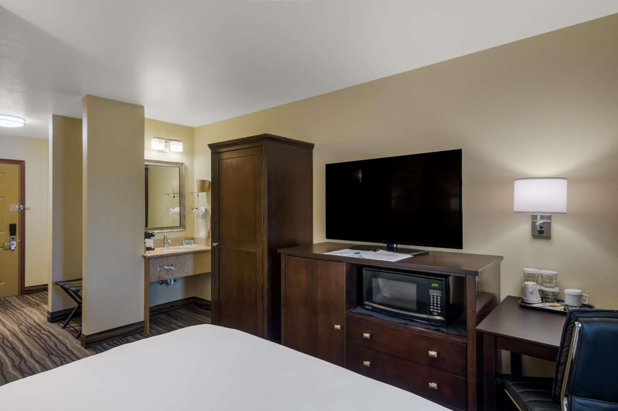 Best Western Cottage Grove Inn Екстериор снимка