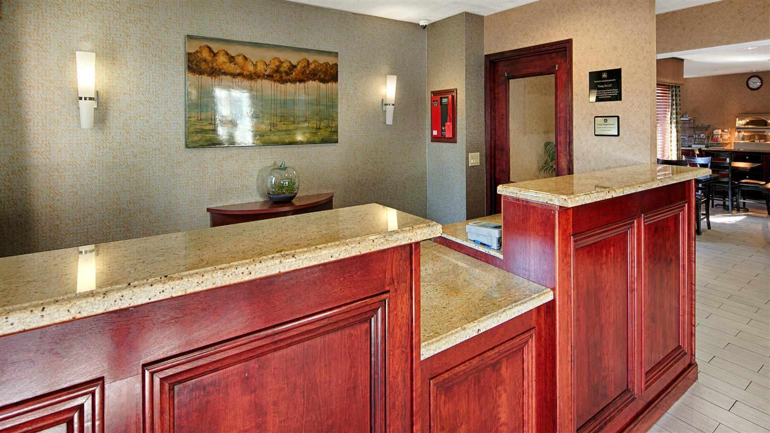 Best Western Cottage Grove Inn Екстериор снимка