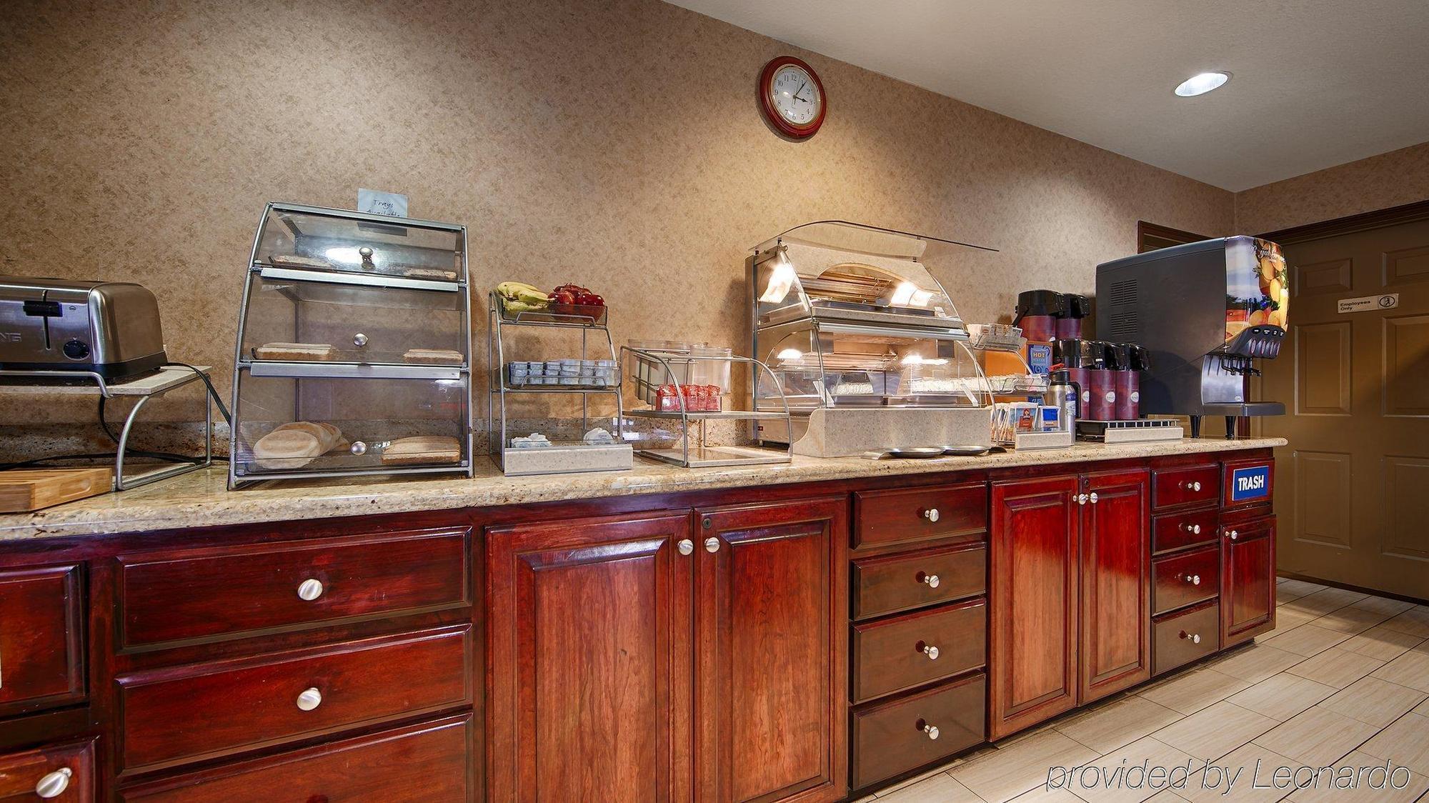 Best Western Cottage Grove Inn Екстериор снимка