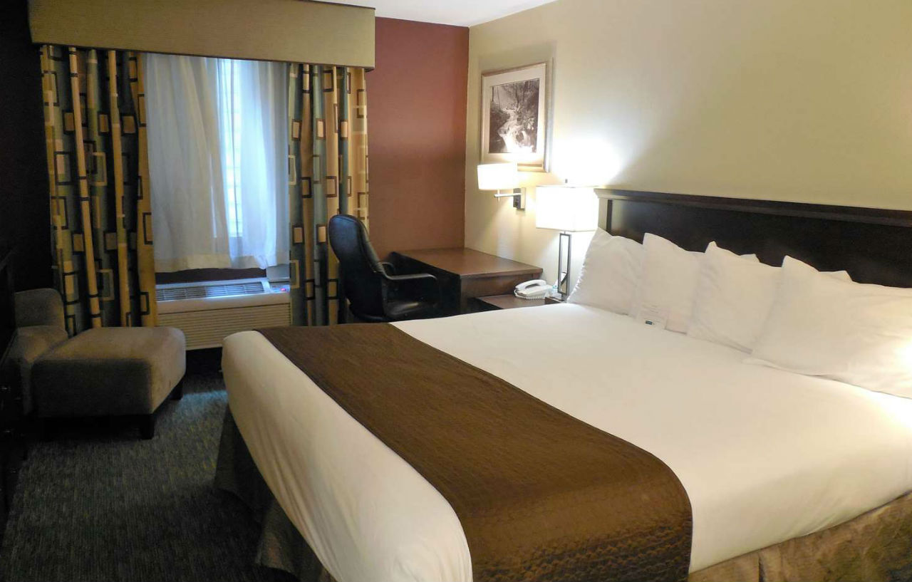 Best Western Cottage Grove Inn Екстериор снимка